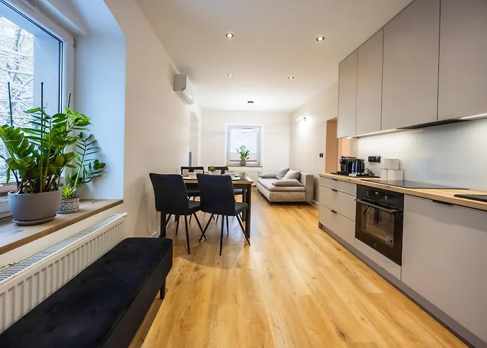 Apartamenty Lunita Moniuszki 4 *