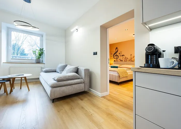 Lunita Moniuszki 4 * Bielsko-Biala